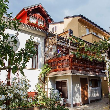 Apartment Ferk Zagreb Buitenkant foto